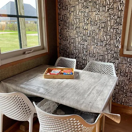 Boerencamping Duinzoomhoeve - Hooiberghut Eba